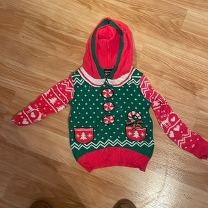 Girls hooded Christmas sweater size 6/6x